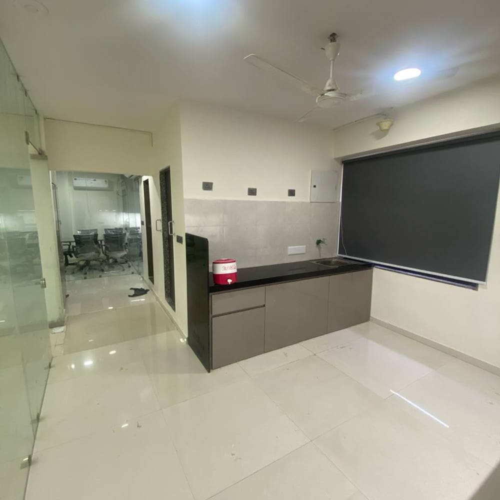 Pantry & cafeteria at IBC, Iscon Emporio, Ahmedabad